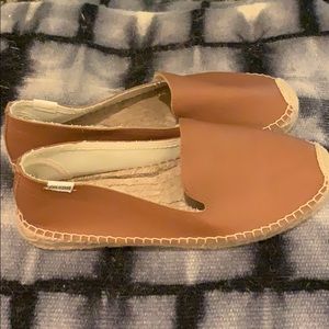 Soludos Leather Platform Smoking Slippers- Size 9